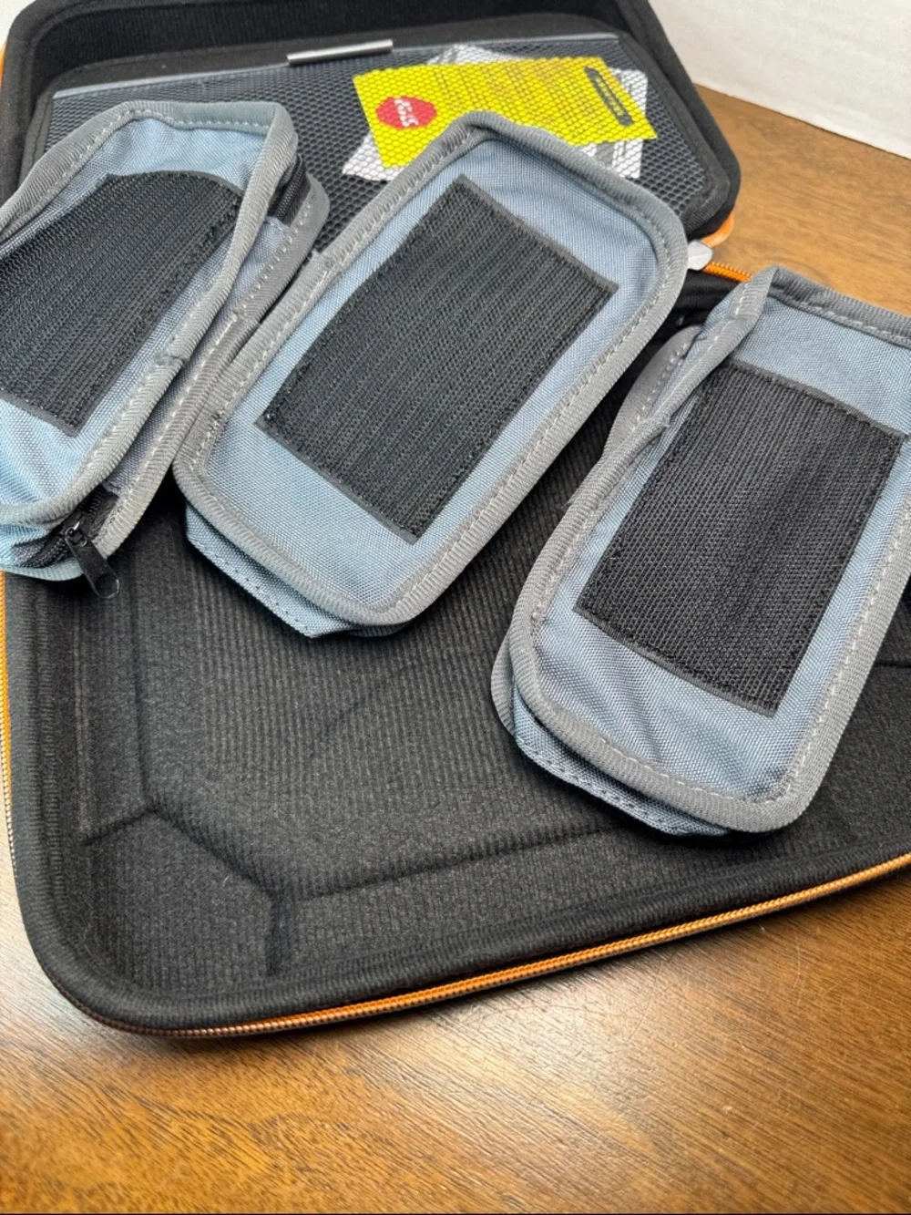NWT USA Gear XL Semi-Hard Shell Dart Protective Case for 15 Darts Tips, Flights